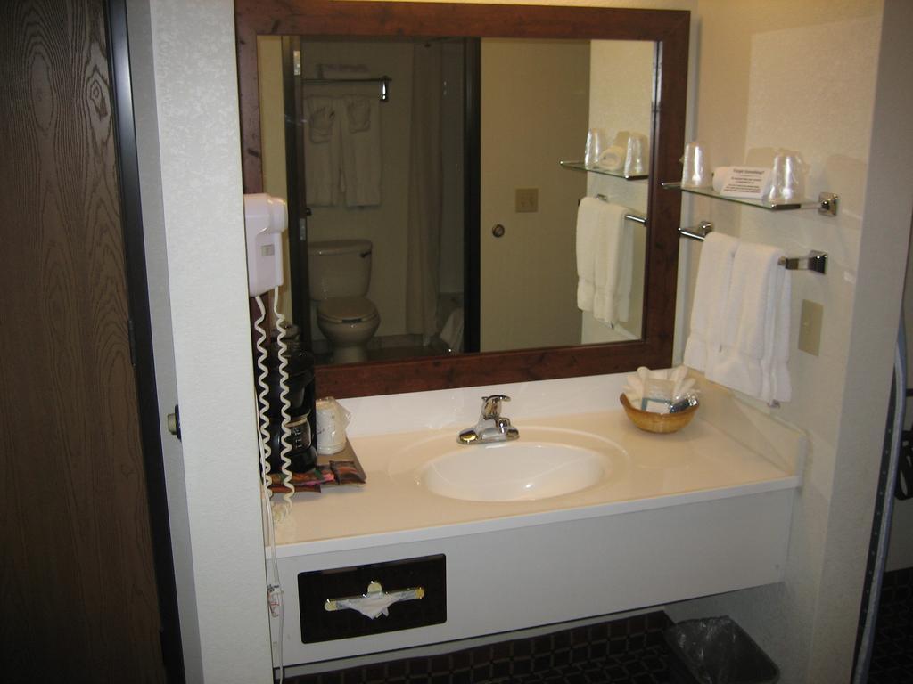 Catalina Inn Quarto foto