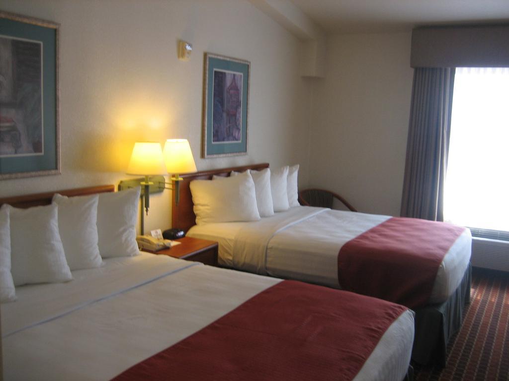Catalina Inn Quarto foto